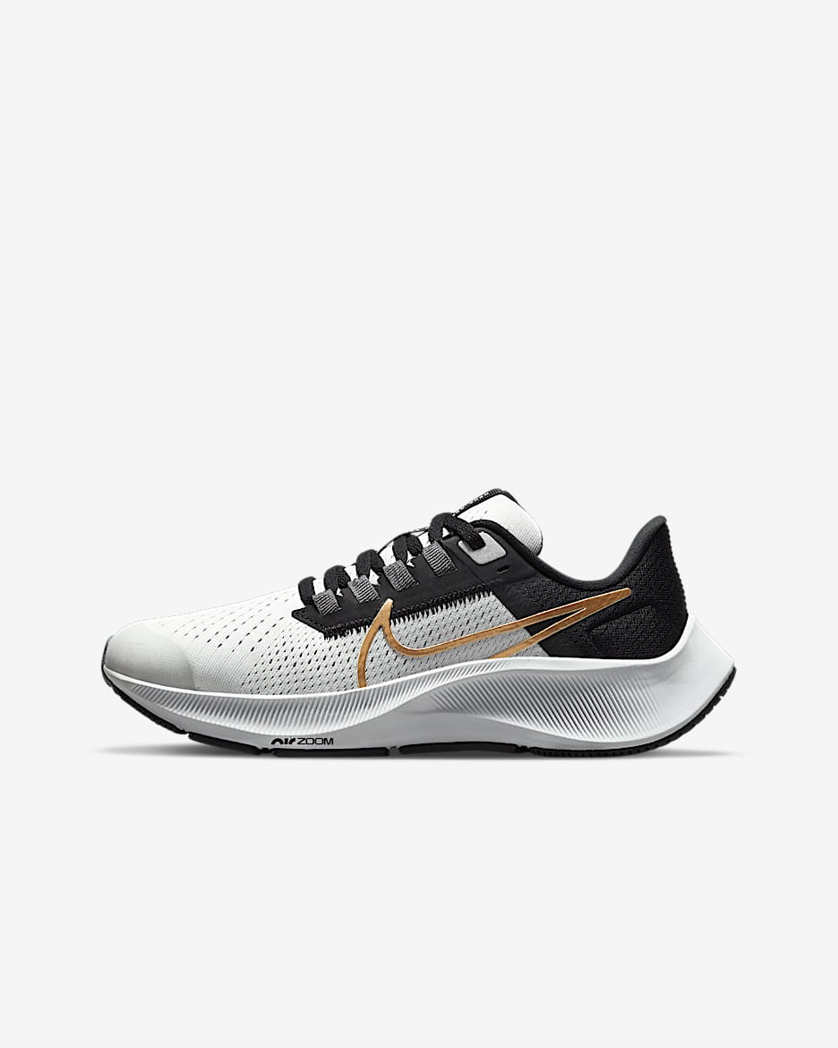 公式正規品!★AIR ZOOM PEGASUS 38 ROAD RUNNING Nike Air Zoom Pegasus 38 Younger/Older Kids' Road Running